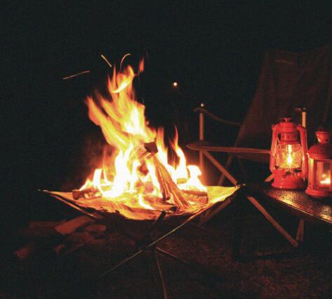 Portable Folding Campfire Stand