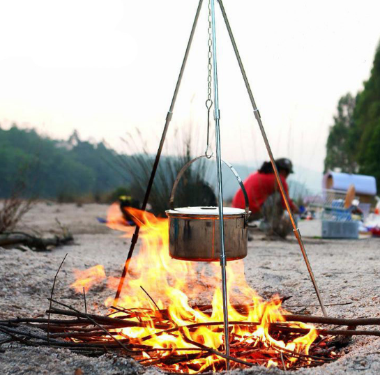 Camping Campfire Tripod Fire Bracket